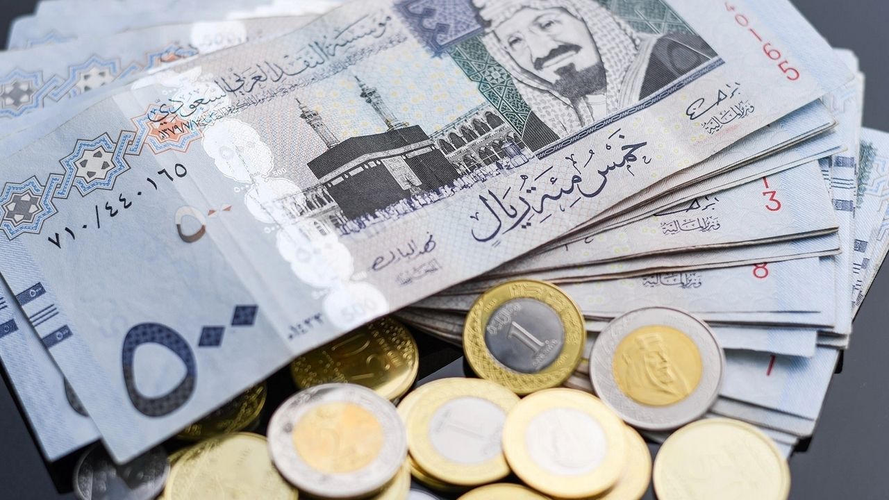 سعر الريال السعودي مقابل الجنية المصري في البنك المركزي وجميع البنوك المصرية