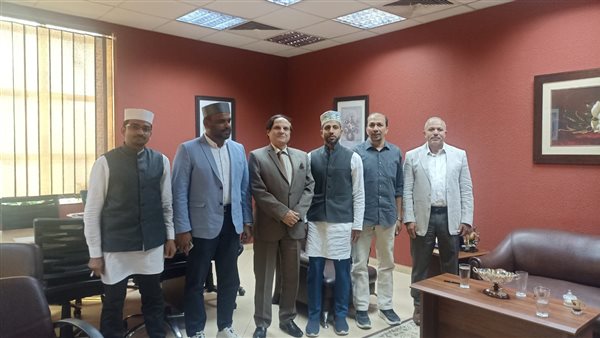 الأمين العام لرابطة الجامعات الإسلامية يستقبل وفدا هنديا