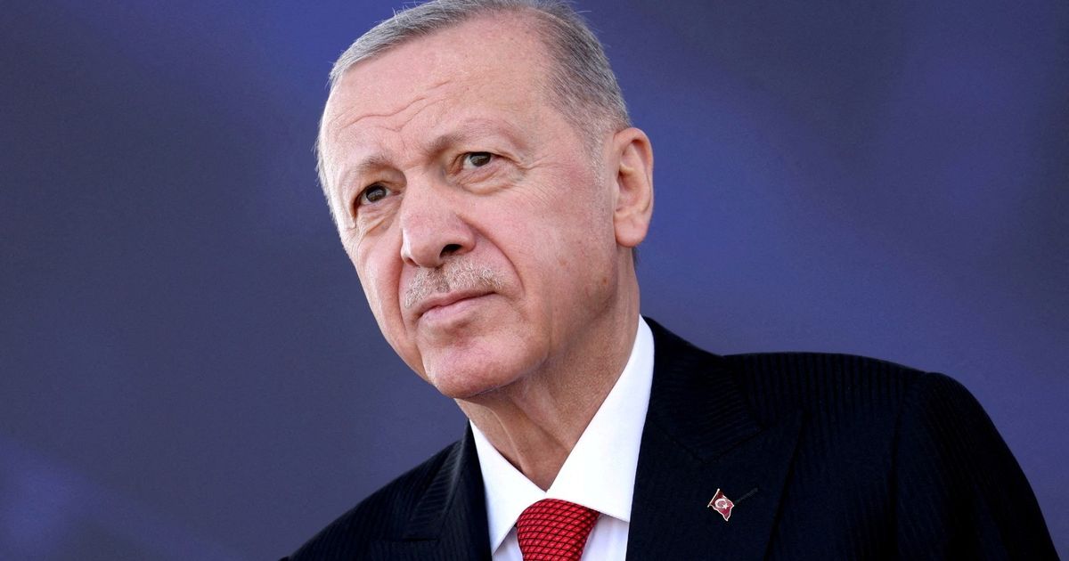 أردوغان يطالب أميركا برفع عقوبات تعيق تنفيذ مشتريات دفاعية