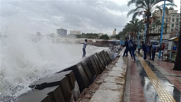 3 ظواهر جوية تضرب البلاد أول أيام العام الجديد.. الأرصاد تكشف توقعات حالة الطقس ال 6 ايام القادمه