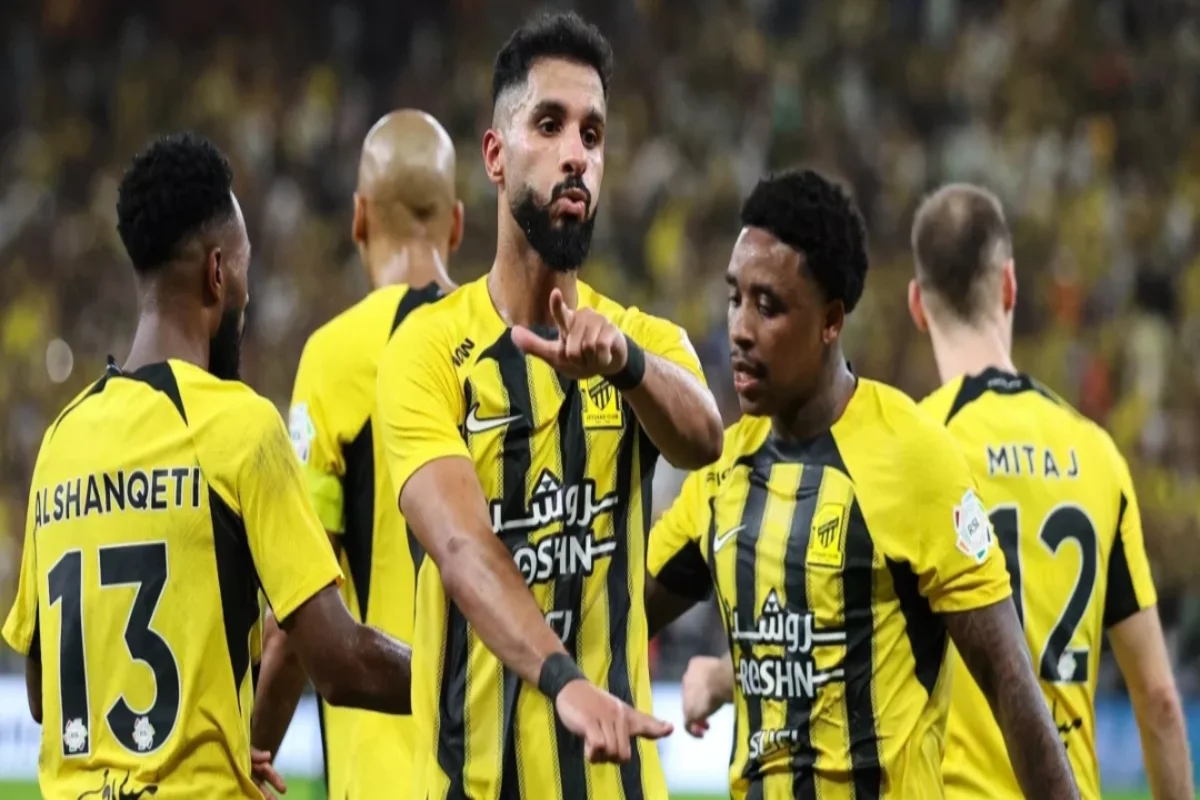 إعلامي رياضي يثير جدلاً حول عمر نادي الاتحاد السعودي