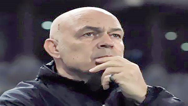 3 مدافعين على رادار الزمالك