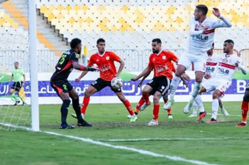 النيران الصديقة تهدي الزمالك الفوز في رحلة البحث عن قمة الدوري (فيديو)