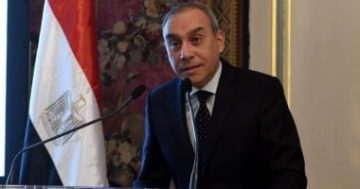 سفير مصر بفرنسا:حرص أبناء الجالية على المشاركة بانتخابات “الشيوخ” أثبت ارتباطهم بوطنهم