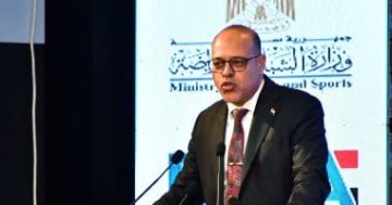وزير العمل: تطبيق قانون العمل الجديد بداية سبتمبر المقبل