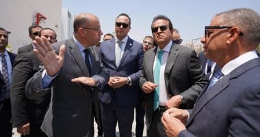 وزير الصحة يدشن مبادرة الرعاية الصحية المنزلية “رعايتك فى بيتك”