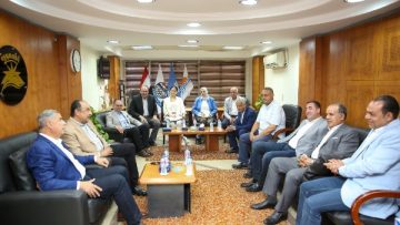 جولة لوزير قطاع الأعمال ومحافظ الإسكندرية بالمعمورة لبحث تطويرها
