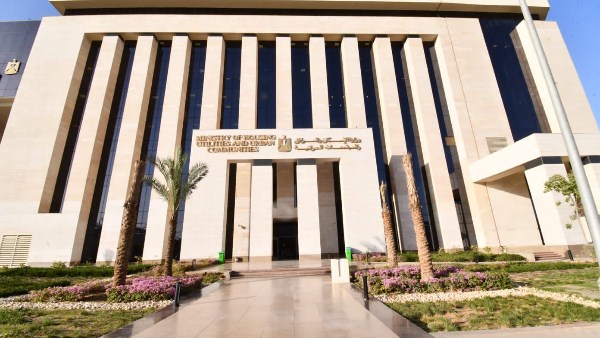قطع وضعف المياه بالأدوار العليا والمناطق المرتفعة لأعمال ربط محطة جديدة