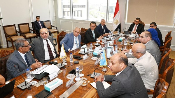 وزير الإسكان يوجه بتكثيف الحملات الترويجية للمشروعات بالعلمين