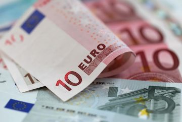 سعر اليورو بالبنوك اليوم السبت 26-7-2025 فى مصر