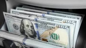 سعر الدولار بمصر في ختام اليوم الأربعاء