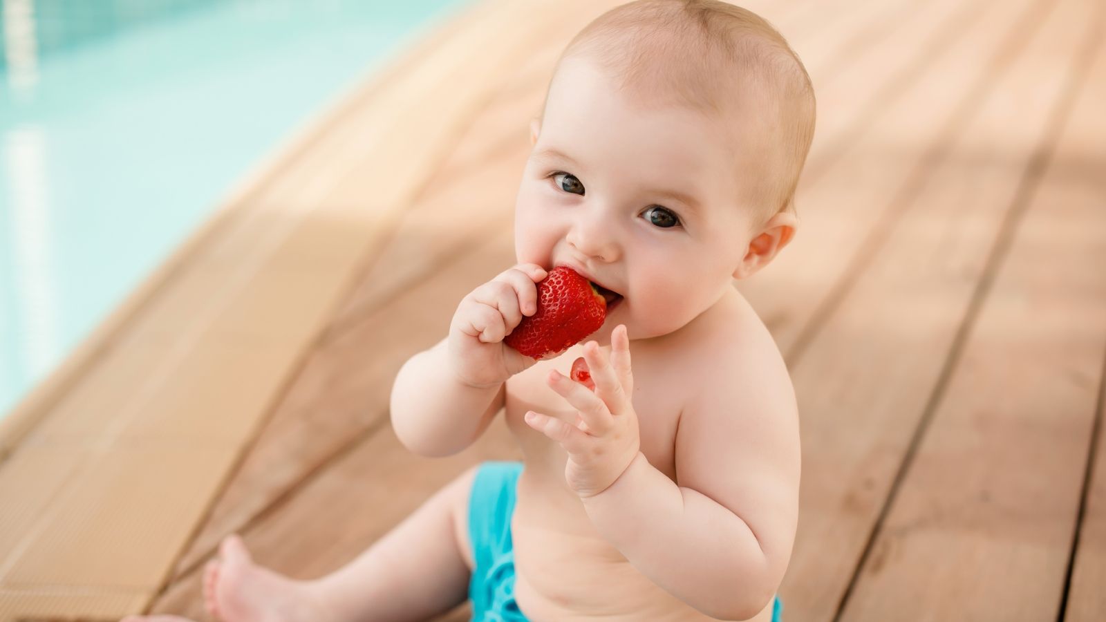 ما هي فوائد الفراولة للرضع؟ متى يمكن تقديمها؟