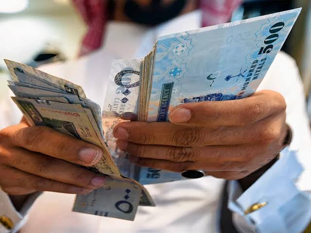 إيداع نقدي 250,000 ريال للسعودي والمقيم لسداد المديونية بأقساط مرنة لمدة 60 شهر عبر مصرف الراجحي