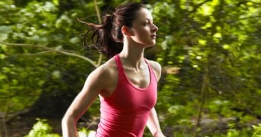 5 تمارين رياضية تساعد على خفض الكوليسترول بشكل طبيعى