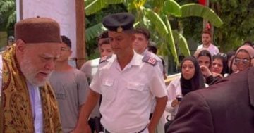 الدكتور على جمعة يدلى بصوته فى انتخابات مجلس الشيوخ بـ6 أكتوبر.. صور