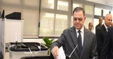 وزير الداخلية يدلى بصوته ويؤكد: استقرار أمنى بكافة المحافظات.. صور