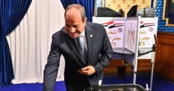 الرئيس السيسى يدلى بصوته فى انتخابات الشيوخ بلجنته بمصر الجديدة.. إنفوجراف