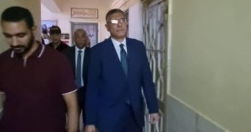 محافظ الجيزة يدلى بصوته فى انتخابات مجلس الشيوخ بالحى المتميز بأكتوبر