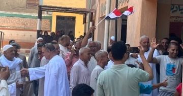 مسيرة شعبية لعائلات منشأة القناطر حتى اللجان للتصويت بانتخابات الشيوخ