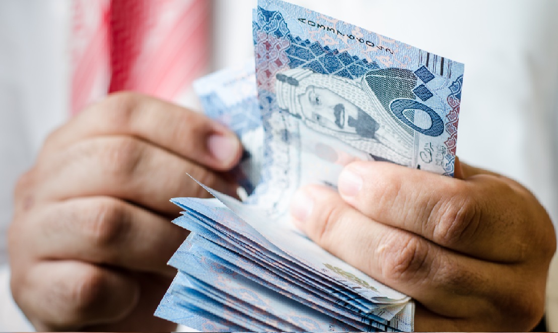 قرض لا يشترط ضامن ميسر السداد بأقساط مرنة على 60 شهر متاح تجديده بسهولة