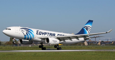 مصر للطيران تعلن تعليق رحلاتها من وإلى مطاري أسوان وأبو سمبل بسبب سوء الأحوال الجوية