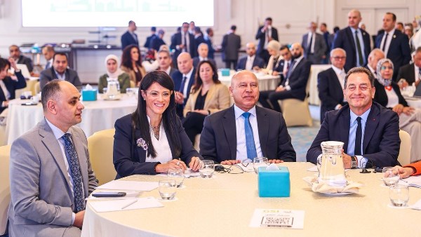 70% من الاستثمارات العامة خضراء بحلول 2030 والقطاع الخاص شريك رئيسي