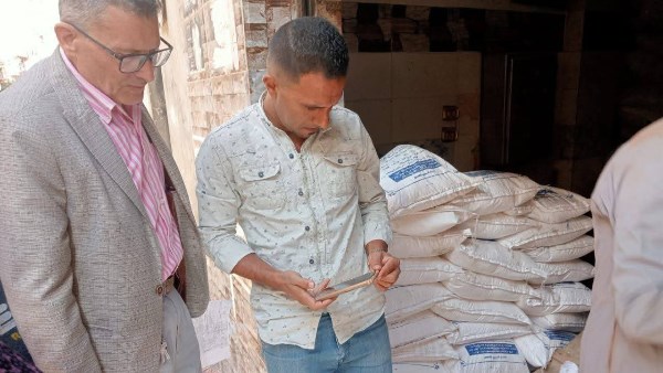 «تموين القليوبية» يضبط مطحن ملح مجهول المصدر و200 كيلو سكر ناقص الوزن.. صور