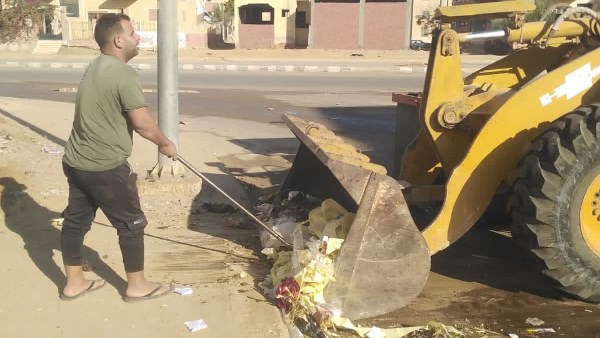 جهاز العاشر من رمضان يكثّف حملات النظافة والتجميل