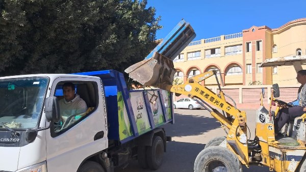 بالضربة القاضية| جهاز بدر يقتحم أوكار النباشين ويطيح بهم داخل عقر دارهم.. صور