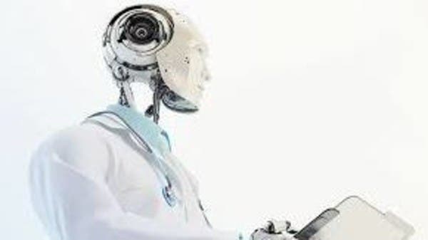 كيف تساهم الروبوتات في اكتشاف المضادات الحيوية؟