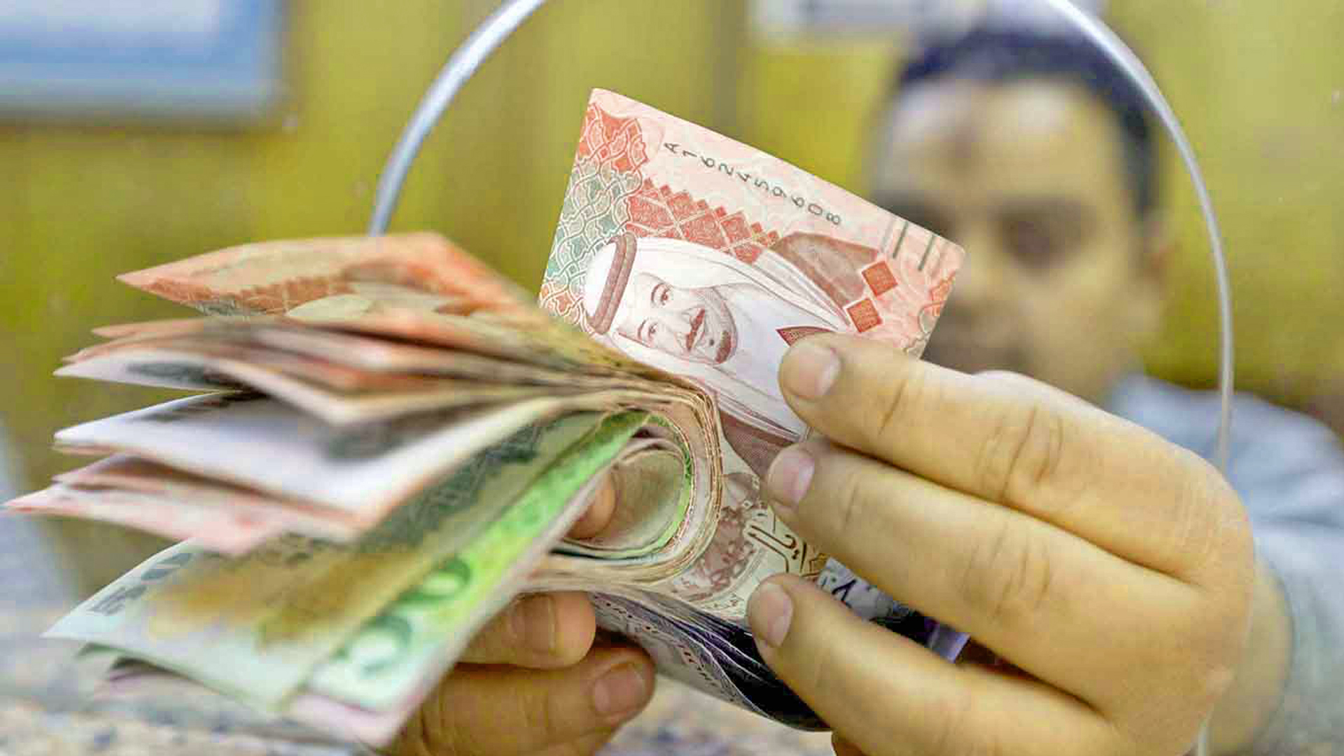 إيداع سريع تمويل شخصي بدون كفيل ميسر السداد متاح للمتقاعدين ايضاً