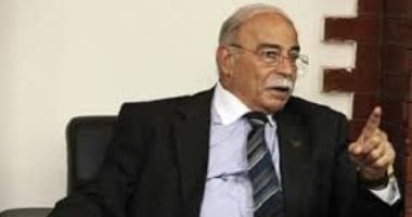 كمال درويش: جون إدوارد سمسار والاستقرار الإدارى فى الأهلي زود الفجوة مع الزمالك