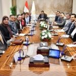وزير الرياضة يبحث مع وفد لندن مستجدات اعتماد المعمل المصري للمنشطات