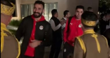 فندق منتخب الفراعنة بالمغرب يحتفل مع اللاعبين بالفوز على زيمبابوى.. فيديو