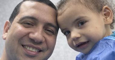 فريق طبي بمستشفى سيد جلال الجامعي ينجح في عملية شق عضلة المرئ بالمنظار لطفله عمرها عامين