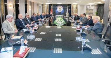 وزيرا الإنتاج الحربي وقطاع الأعمال يبحثان تعزيز التعاون المشترك