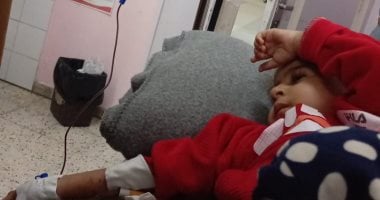 إيلين أبو أهداف.. طفلة فلسطينية فى معركة للنجاة بعد استشهاد الأم وإصابتها بالسرطان