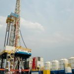 تراجع أسعار النفط وسط ترقب محادثات أوكرانيا وقرار الفائدة الأمريكية