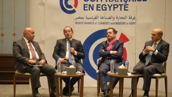 مناخ الأعمال يتحسن.. وندعو شركاءنا المحليين والدوليين لتوسيع أنشطتهم الاستثمارية فى مصر