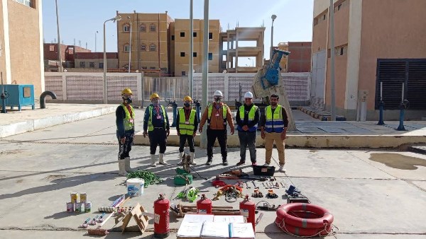 جهاز حدائق أكتوبر يواصل أعمال صيانة محطات رفع مياه الصرف الصحي