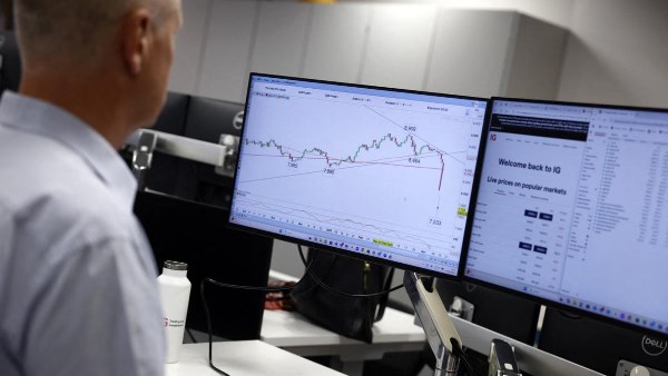 الأسواق الأوروبية تغلق متباينة وأسهم نوفو نورديسك تقفز 9% مواصلةً الصعود