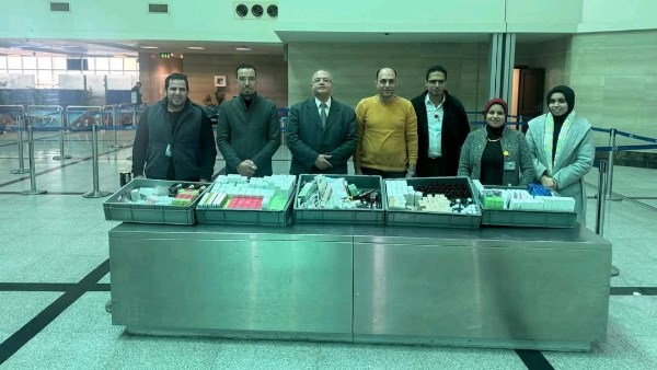 جمارك مطار أسيوط تضبط محاولة تهريب كمية من مستحضرات التجميل