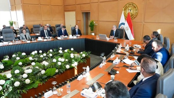 وزير البترول يناقش الخطة الجديدة للإستكشاف والإنتاج مع رؤساء الشركات العالمية العاملة في مصر