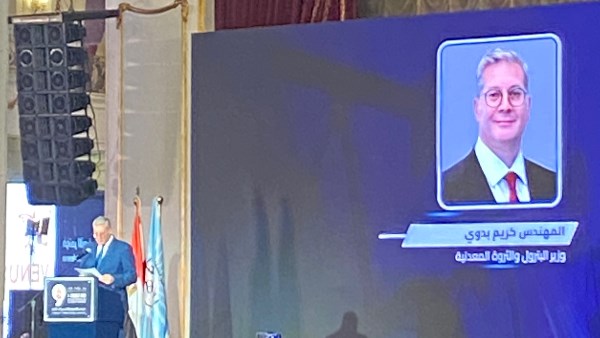 نسعى لزيادة الطاقة المتجددة لتصبح 42%