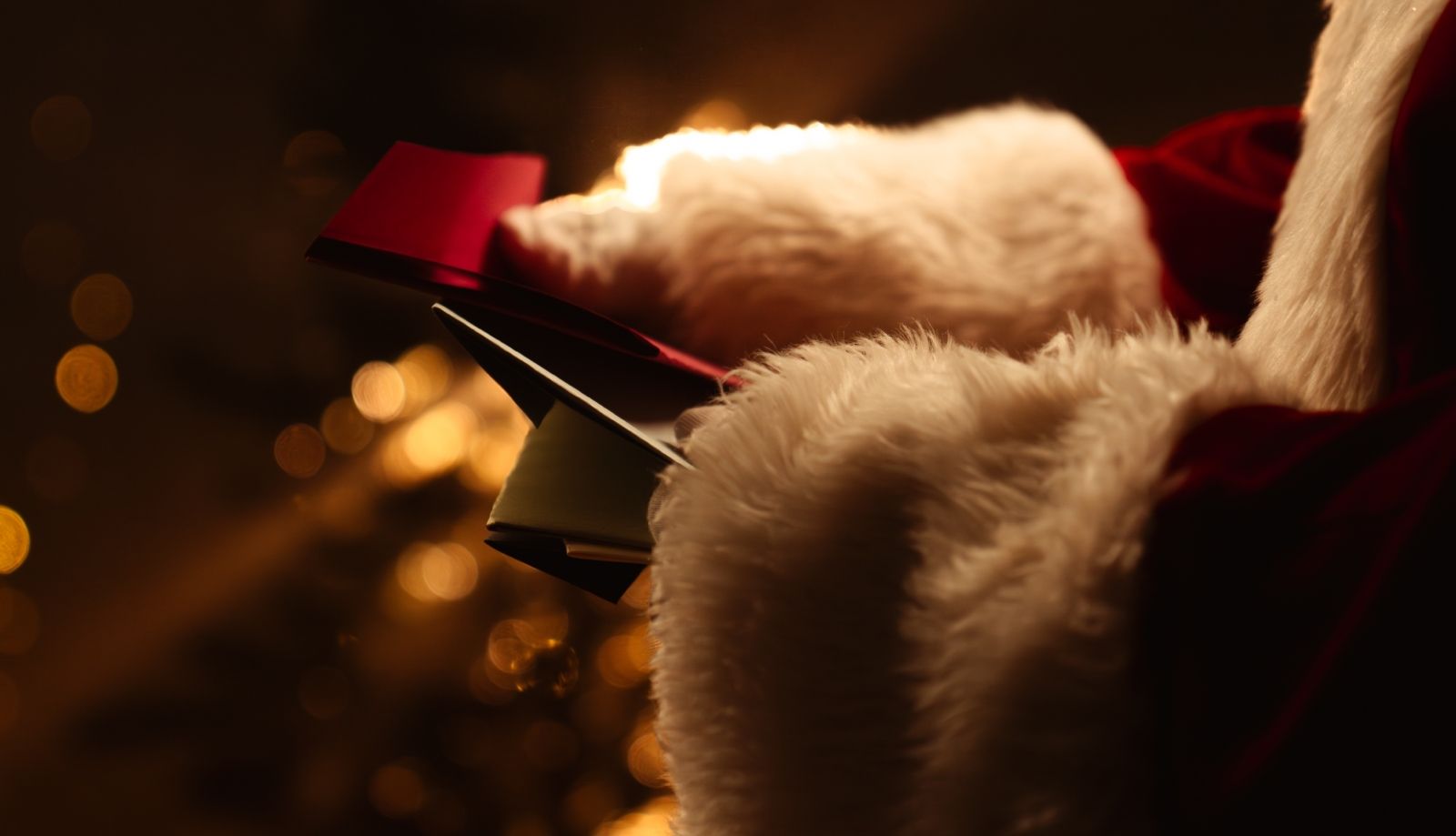 رسائل وعبارات تهنئة بمناسبة الكريسماس بالإنجليزي