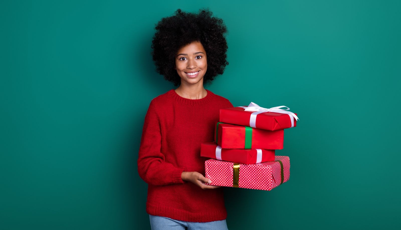 طرق تغليف الهدايا بشكل جذاب واحترافي