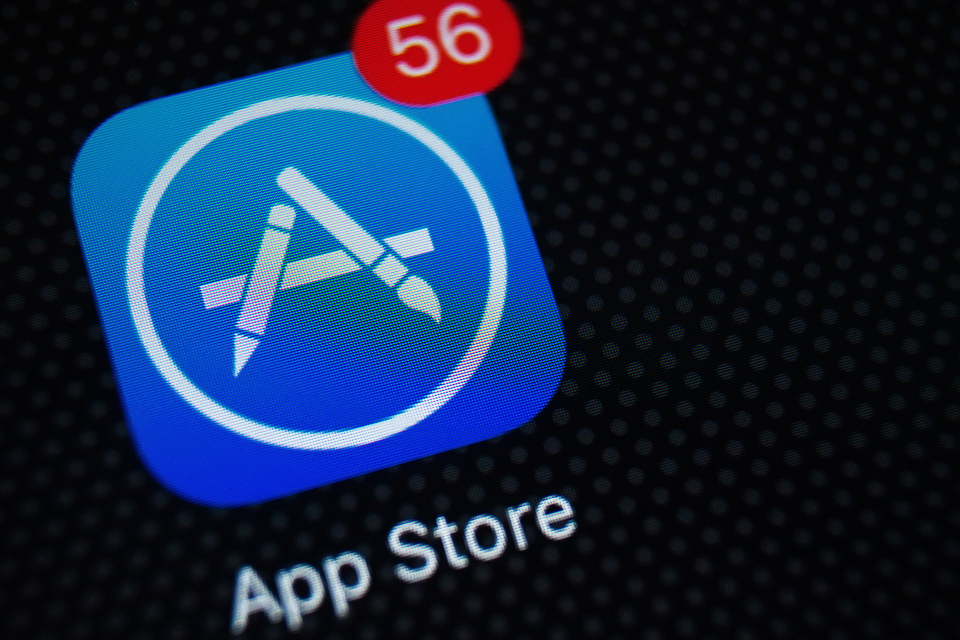 اليابان تجبر آبل على فتح متجر التطبيقات وتضرب إيراداته