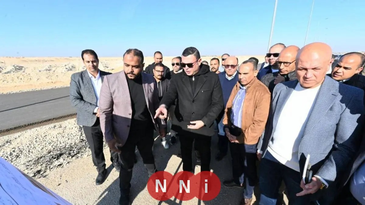 وزير الإسكان يزور محور سفنكس البالغ طوله 16 كم ويستعرض تقدم العمل