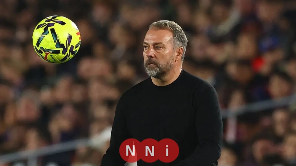 هانزي فليك يقرر مصيره بالتعاون مع جوان لابورتا ويتهم فيفا بالتحيز ضد رافينيا