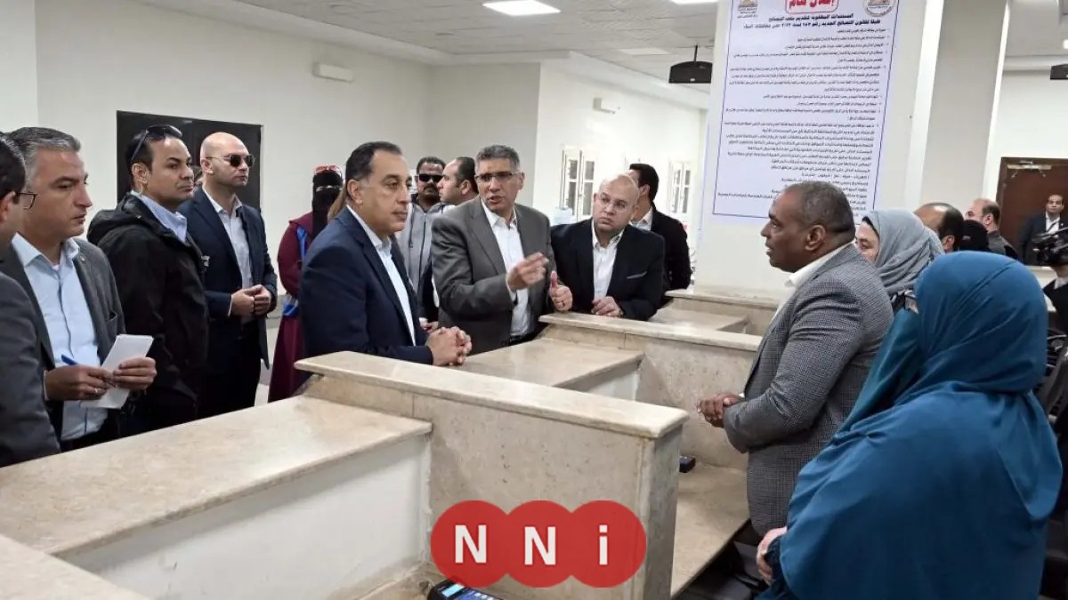 رئيس الوزراء يزور مجمع خدمات المواطنين في قرية الودى ضمن مشروعات حياة كريمة بالصف